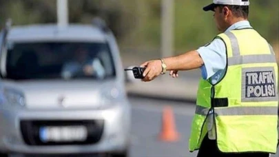 Antalya'da 2 haftada 37 bin 233 sürücüye ceza yazıldı