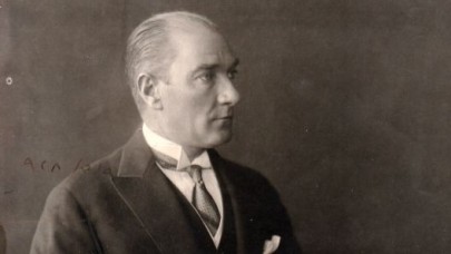 Atatürk'ün stüdyo fotoğraf çekiminde, videosu da olduğu ortaya çıktı