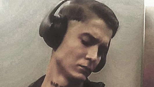 Baba, öz oğlunu 25 bıçak darbesi ile öldürdü ve tutuklandı