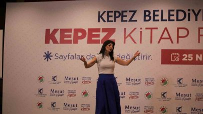 "Akademisyen Anne" Kepez Kitap Fuarı’nda