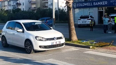Manavgat'ta Annesinin Elinden Yola Fırlayan 4 Yaşındaki Çocuğa Otomobil Çarptı