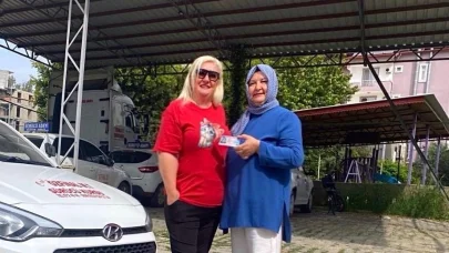 Azmiyle 56 yaşında ehliyeti aldı, herkese örnek oldu