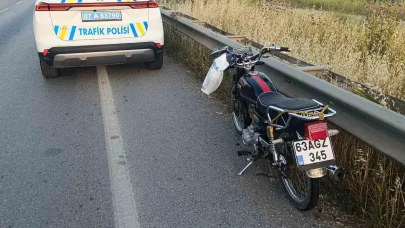 Devrilen motosikletin sürücüsü yaralandı