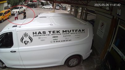 Kapkaça uğrayan Alman turist, Manavgat sokaklarında hırsız kovaladı