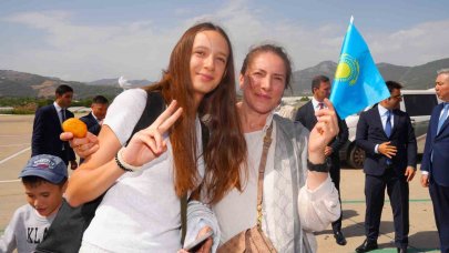 Kazakistan’dan Gazipaşa-Alanya Havalimanı’na ilk direkt uçuş gerçekleşti