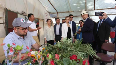 Kepez ve Kırgız Balıkçı şehri arasında kardeşlik köprüsü kuruldu