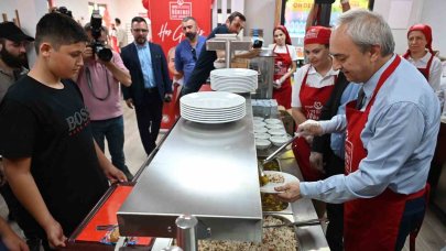 Kepez’de Öğrenci Kent Lokantası hizmete girdi