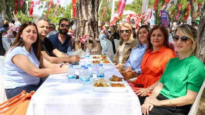 Manavgat Belediyesi’nden Anneler Günü’ne özel renkli etkinlik