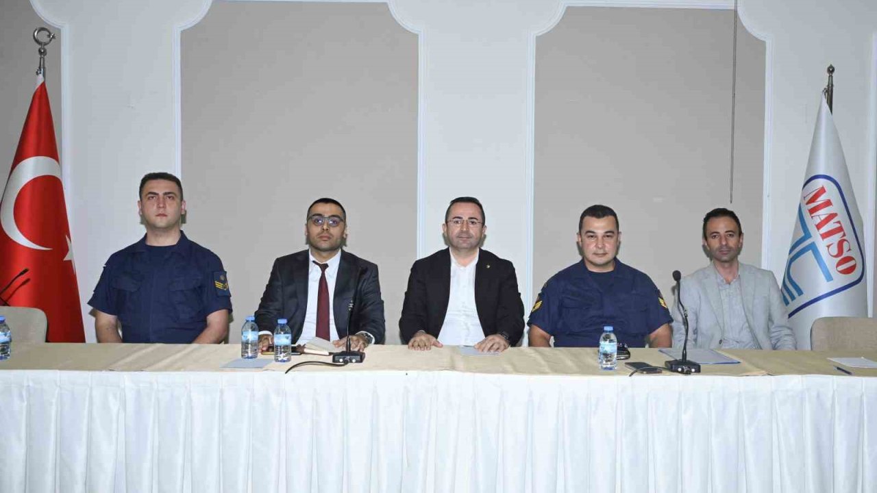 Manavgat’ta deniz ve ırmak turizmi için güvenlik toplantısı düzenlendi