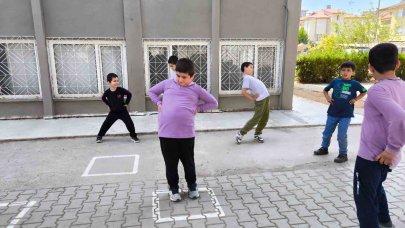 "Mutlu Çarşamba" yüzleri güldürüyor