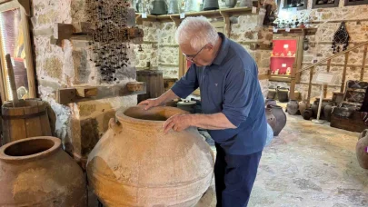 Antalya'da 2 bin yıllık küp Sarıhacılar köyünde sergileniyor