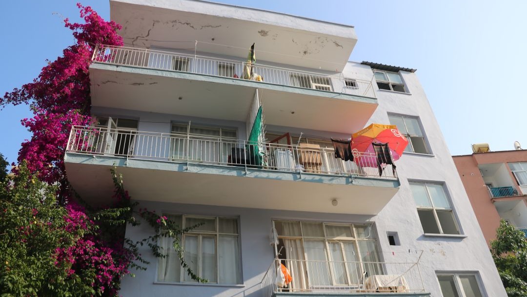 Kaldığı pansiyonda ölü bulundu