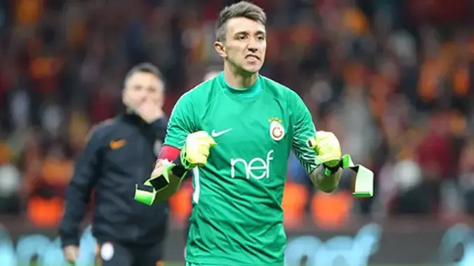Fernando Muslera: Bu unutulmaz hikayeyi, bana bu yolculukta eşlik eden herkese teşekkür ederek tamamlıyorum