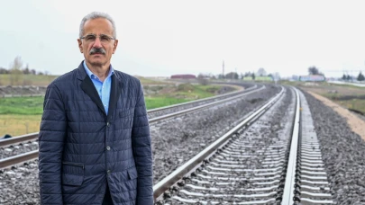 Bakan Uraloğlu: 8 milyon kişi daha hızlı tren konforuna kavuşacak