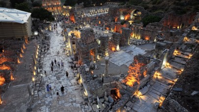Yabancı turist sayısı nisanda rekor kırdı