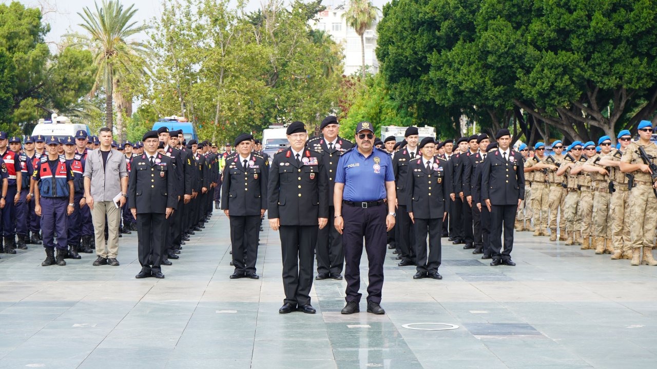 Antalya'da Jandarma Teşkilatı'nın 186'ncı yılı kutlandı
