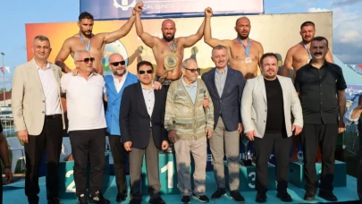 Yağlı güreş liginde Muratpaşa Belediyesi liderliğini sürdürüyor