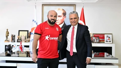 Muratpaşa yine şampiyonluğa yürüyor