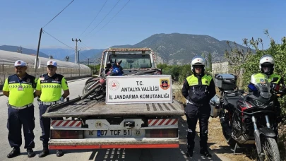 Antalya'da 'huzur güven' motosiklet denetimi yapıldı