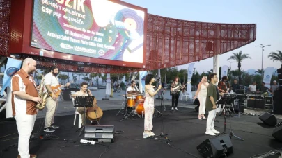 Akdeniz akşamları ‘Müzik Şehrin Kalbinde’ konseriyle renkleniyor