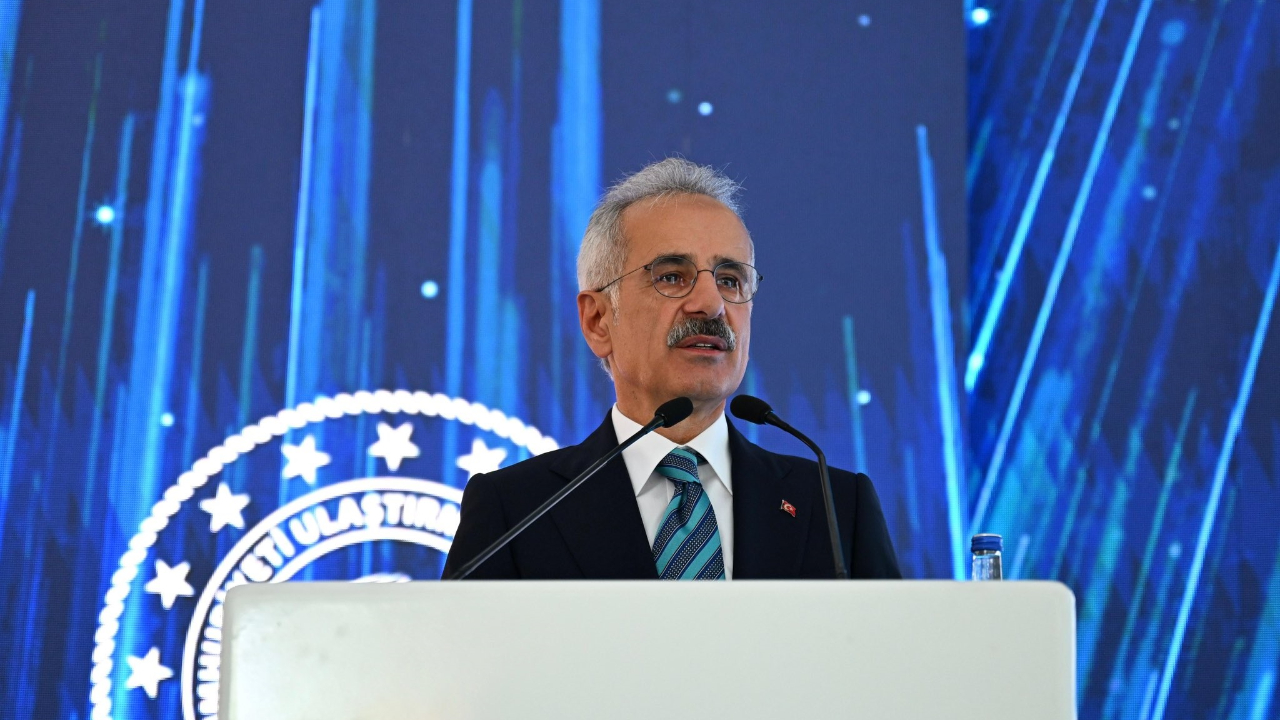 Bakan Uraloğlu: Irak'ta kalan 2 uçağımızı bugün getireceğiz