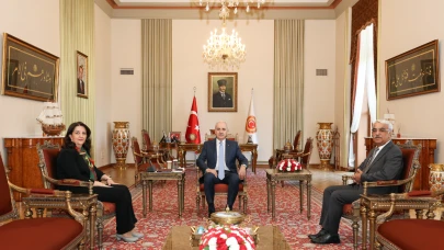 TBMM Başkanı Kurtulmuş, DEM Parti heyetini kabul etti