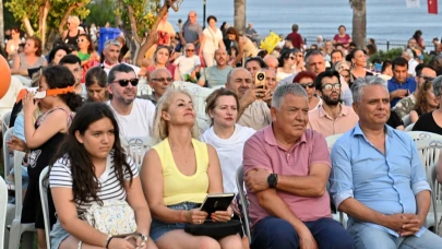 Bir Sultan hatırası, altı umut hikayesi