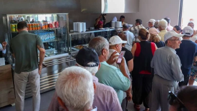 Antalya Büyükşehir Belediyesi Kent Lokantası hizmete girdi