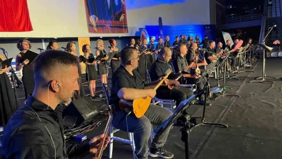 Alanya’da lise ve ortaokul müzik öğretmenlerinden konser