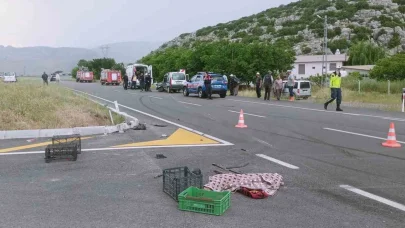 Antalya’da trafik kazası: 1 ölü, 3 yaralı