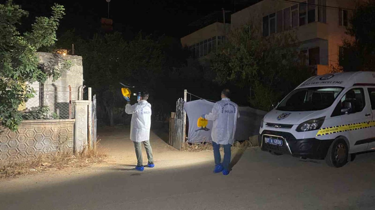 Antalya’da yorgun merminin isabet ettiği Suriyeli genç hayatını kaybetti