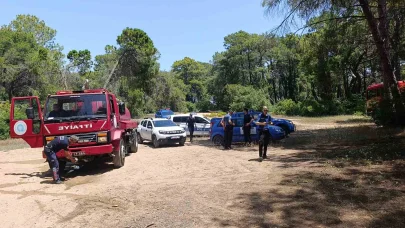 Manavgat’ta çalılık yangını büyümeden söndürüldü