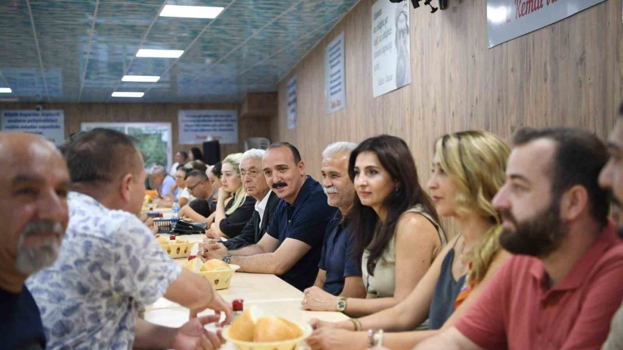 Oruç açma yemeği Başkan Kotan’dan