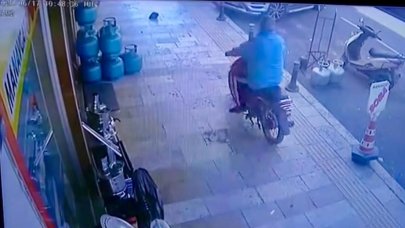 Tüpçü dükkanından mutfak tüpü çaldı