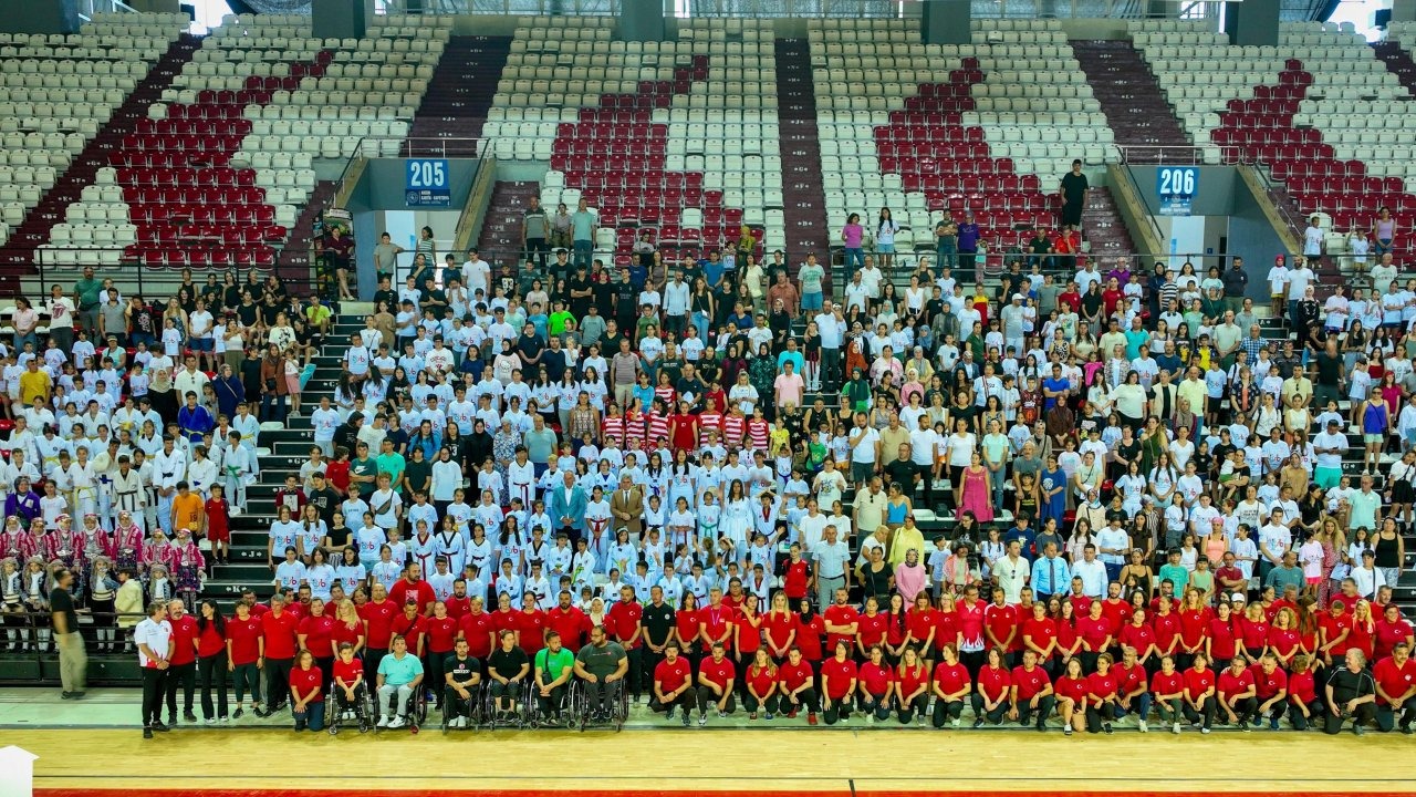 Antalya GENÇLİK ve Spor Bakanlığ Yaz Spor Okulları açıldı