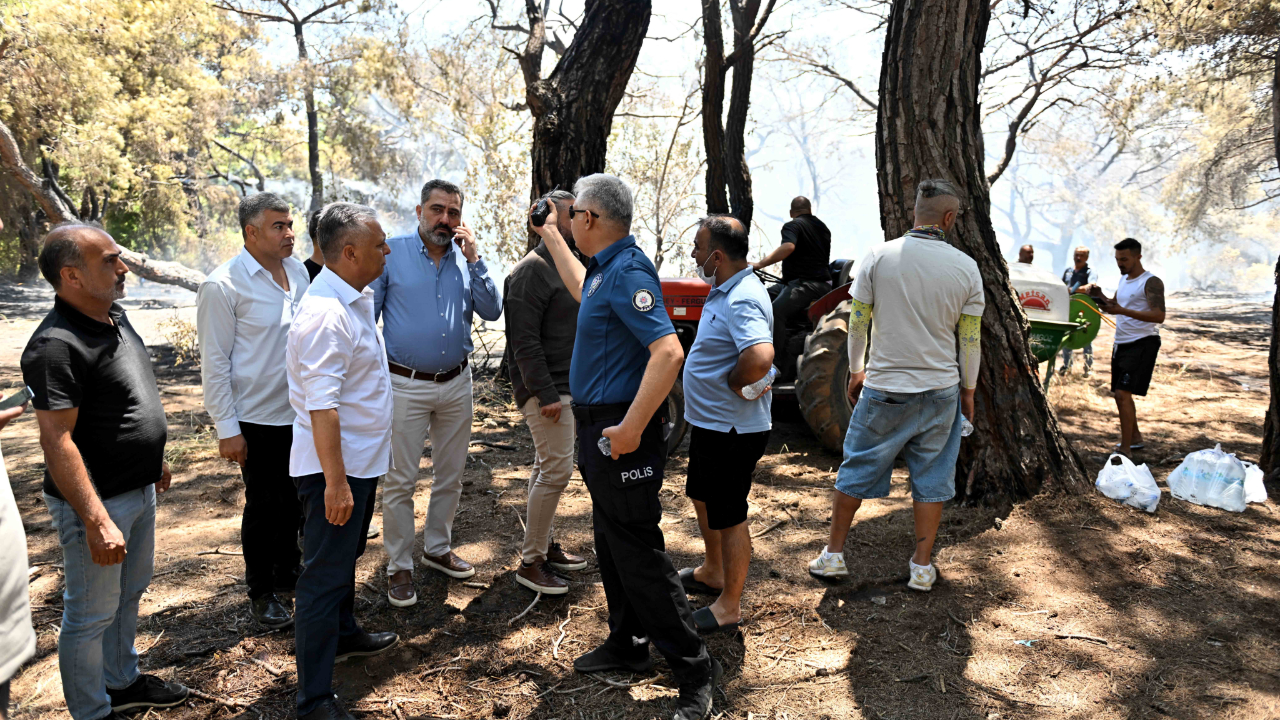 Muratpaşa, 19 araçla yangına müdahale etti