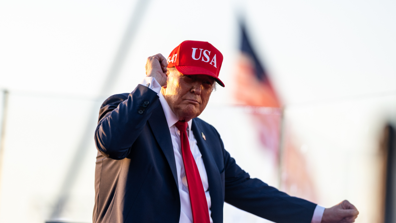 Trump, Güney Kore ve Japonya mallarına yüzde 25 tarife uygulanacağını duyurdu