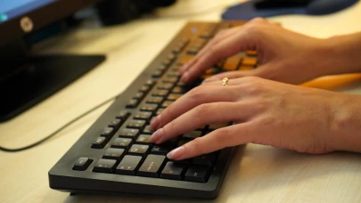 Yapay zeka ile tercih yapan öğrencilere 'dijital kimliğinizi ifşa etmeyin' uyarısı