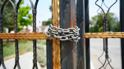 Antalya Arkeoloji Müzesi’nde tadilat başladı, ziyaretçilere kapatıldı