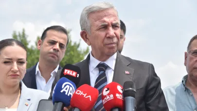 Mansur Yavaş, cezaevindeki Muhittin Böcek'i ziyaret etti