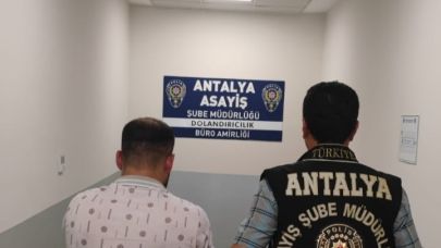 Antalya’da kendisini istihbarat görevlisi olarak tanıtan şahıs dolandırıcılıktan tutuklandı
