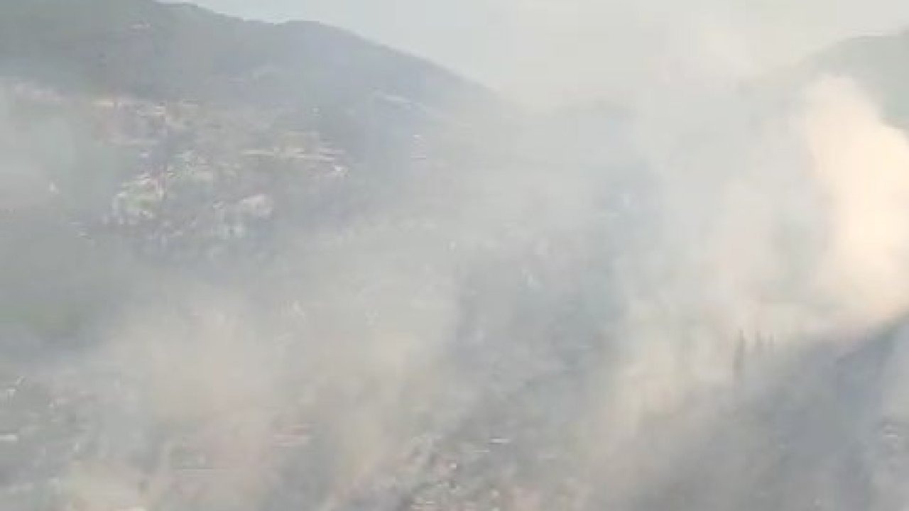 Antalya'da 3 yangın kontrol altında, 1'ine müdahale sürüyor