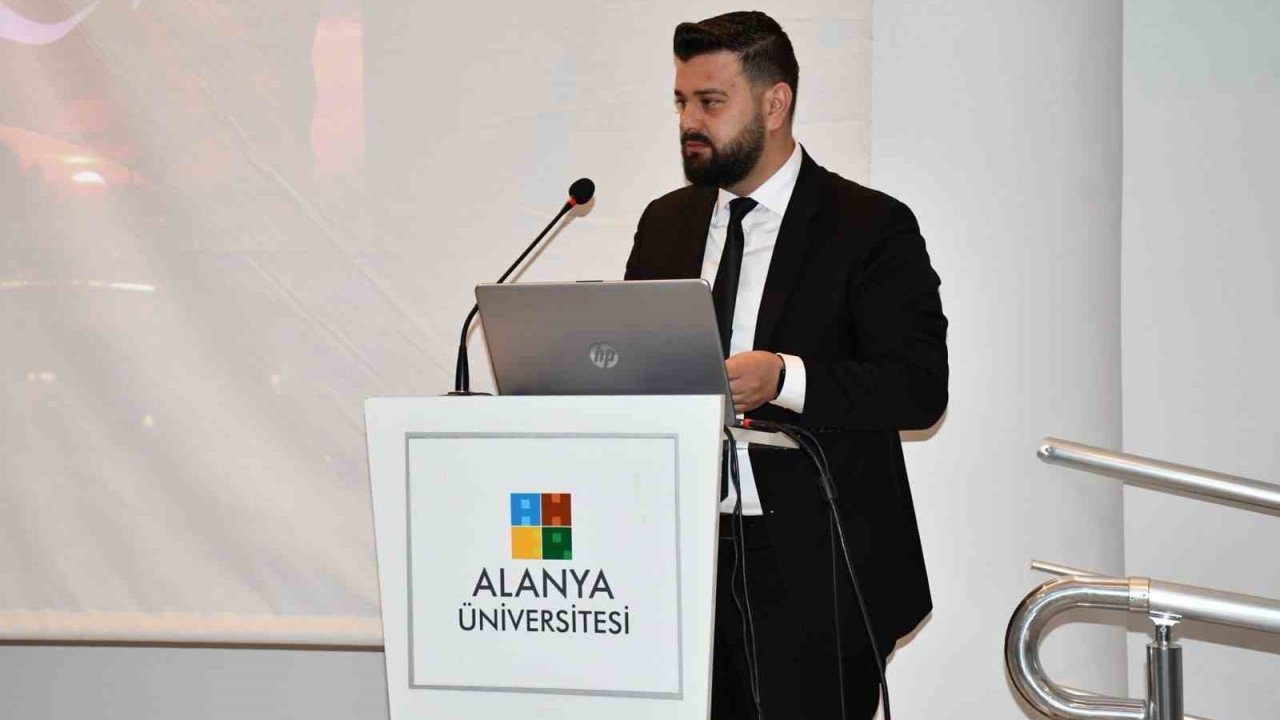 Alanya Üniversitesi’nde 15 Temmuz darbe girişimi ve demokrasinin zaferi anlatıldı