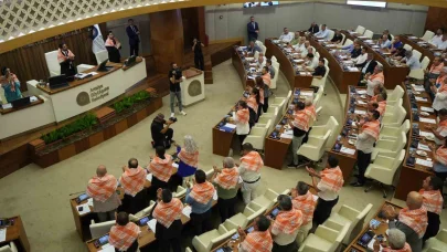 Antalya Büyükşehir Belediye Meclisi, Böcek’in tutuklanmasının ardından ilk kez toplandı