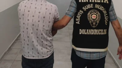 Antalya’da kendisini istihbarat görevlisi olarak tanıtan şahıs dolandırıcılıktan tutuklandı