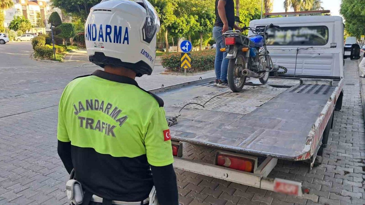 Antalya’da şok motosiklet denetiminde 3 bin 655 araç kontrol edildi
