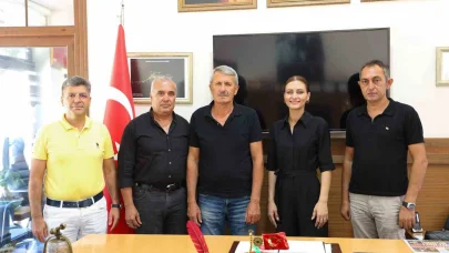 Antalyalılar Derneği, ilçelerde teşkilatlanıyor
