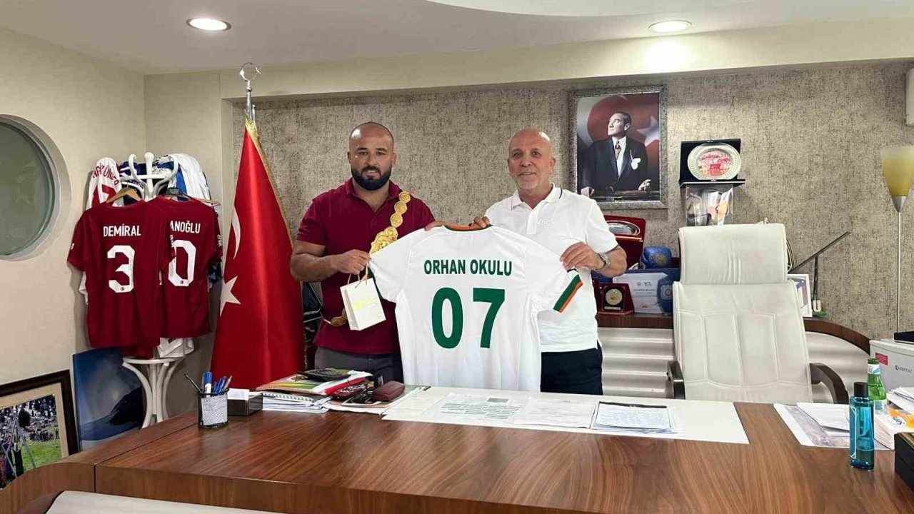 Başpehlivan Orhan Okulu’nun hedefi üçüncü altın kemer