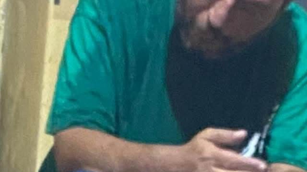 Göl kenarındaki kulübede ölü bulundu
