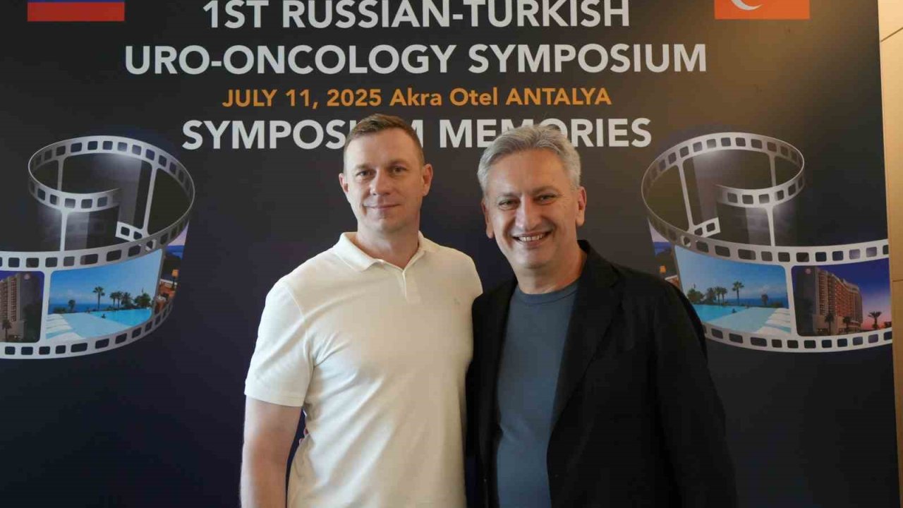 Rus ve Türk uzmanlar Antalya’da üroonkolojiyi masaya yatırdı